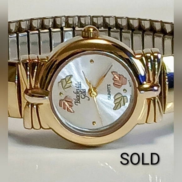 12K Black Hills Gold Leaves X4 Watch Bright Golden Case w/ Expansion - Picture 1 of 7